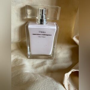 🌸EUC Narciso Rodriguez L'eau For Her - Elegant White🌸